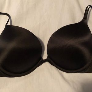 Victorias Secret Very Sexy Push-up Bra. 34DD
